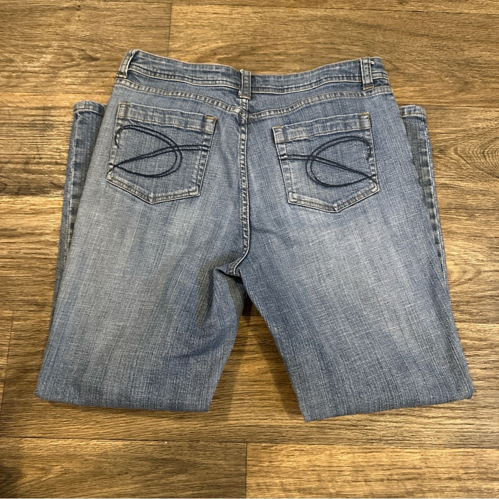 Women’s Chicos platinum blue jeans petite 1 short plus size